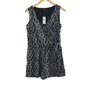 LOFT Black White Leaf Print Romper Womens 0‎ Faux Wrap Sleeveless Tropical